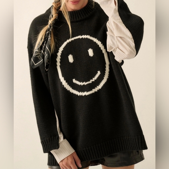 #92 SALE 🛑48 S Fabulous Smiley Face Contrast Oversize Sweater - Picture 13 of 13